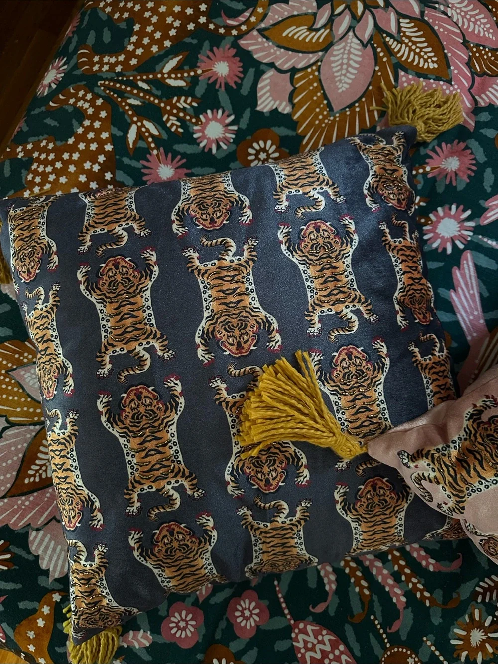 Tiger Print Toss Decor Art Deco Pillows Set 2 - Navy and Pink Orange Tigers